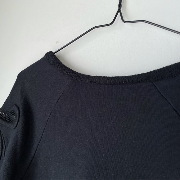 ✨2/10$✨ Zara black sweatshirt tee with western embroidery shoulder mesh cutout S - Picture 3 of 6